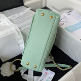  mid purse view 6
