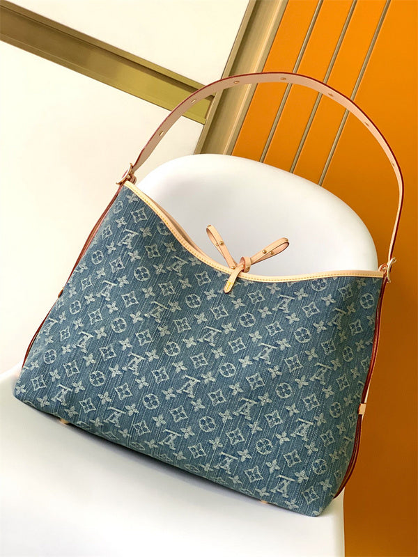  Timeless handbag front view 7