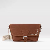  structured bag interior and compartment view