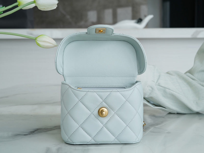  compact purse view 8