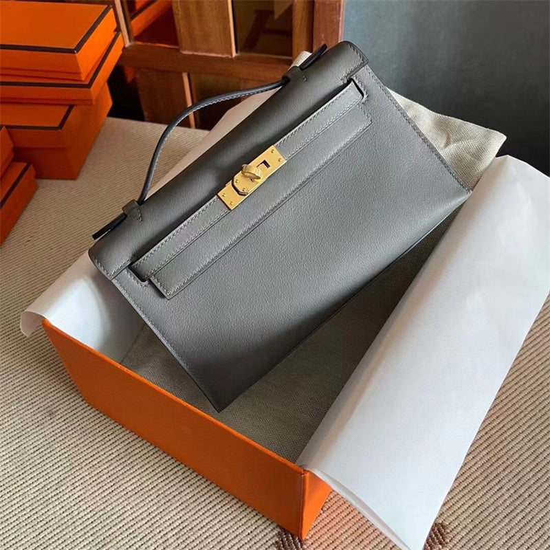 Interior view of poised premium bag