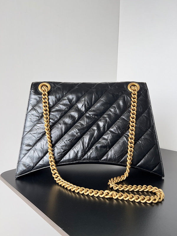 Zivas Charm Chic Craftsmanship Fashion Handbag (Contemporary Shape Language) – Interior View