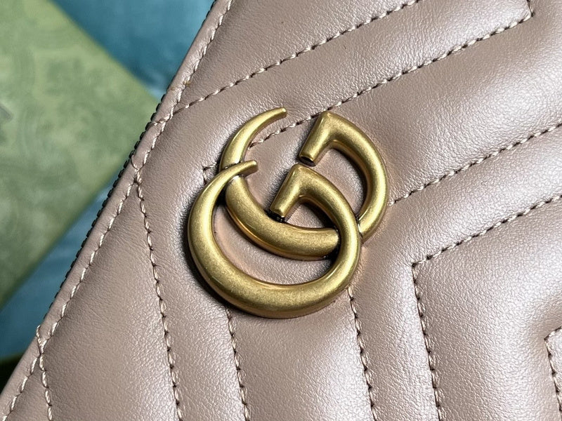 Side profile of classic refined women's handbag – women's luxury accessory