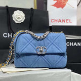 Zivas Charm Understated Luxury Luxury Handbag (Signature Shape & Finish) – Detail View