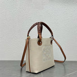 Ziva's Charm handbag – detail view (32.5cm*30cm*17.5cm)