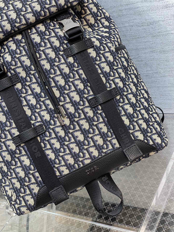 Interior view of elevated classic women's handbag – women's premium purse