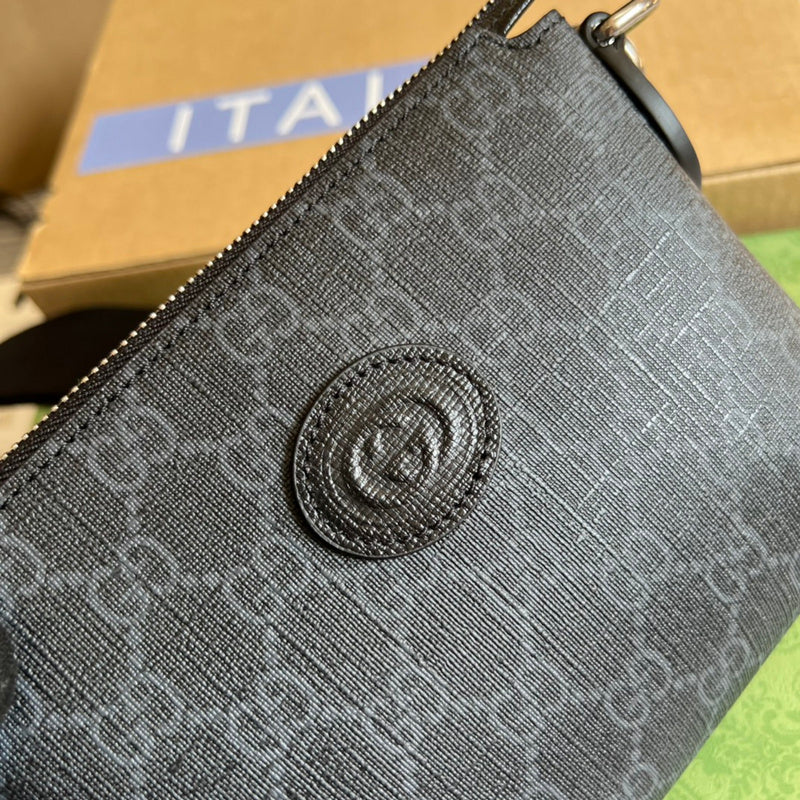 Styled lifestyle shot of everyday-luxe sleek women's handbag – women's luxury accessory