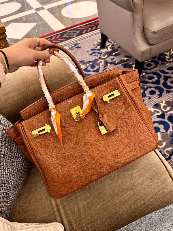 Considered handbag styled for everyday wear