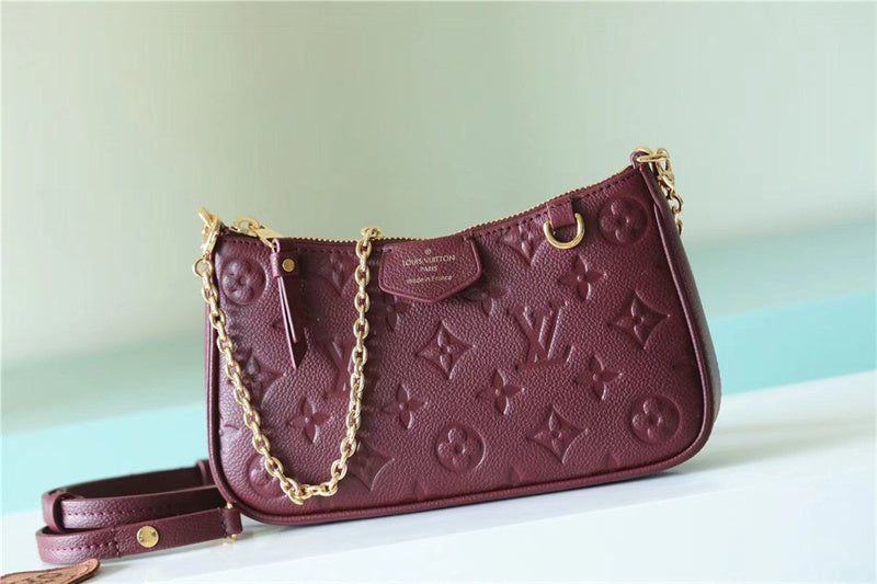  Curated structured bag front view