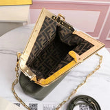 Ziva's Charm handbag – detail view (Standard Size)