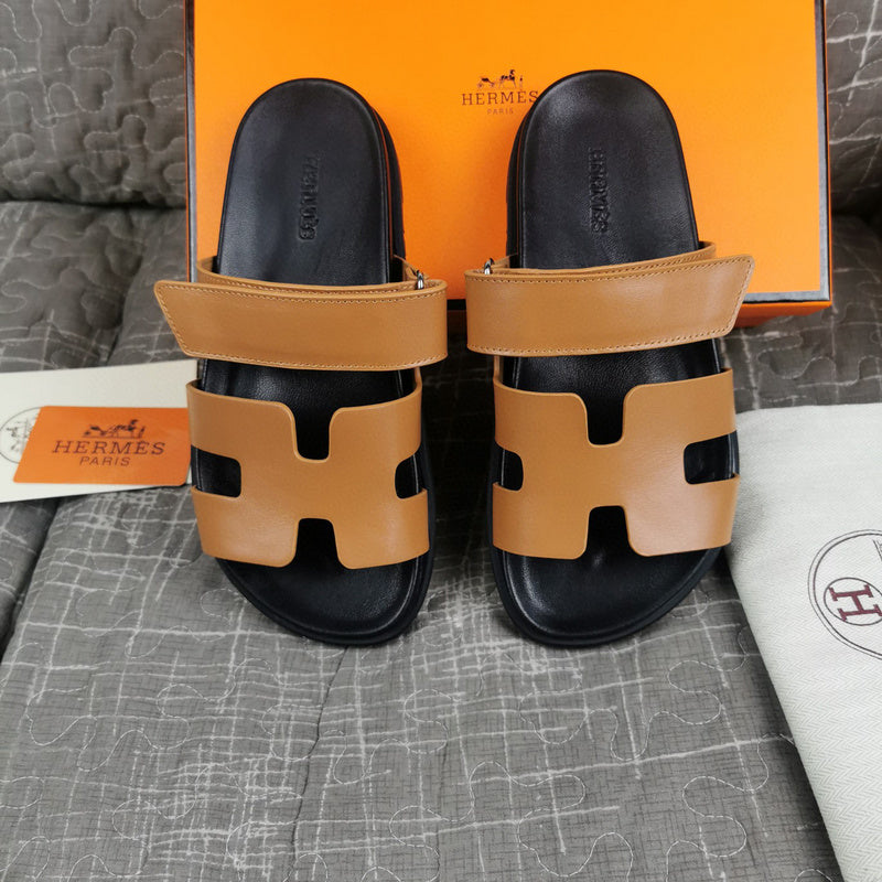Hermes sandals Style 126 - sole and craftsmanship detail