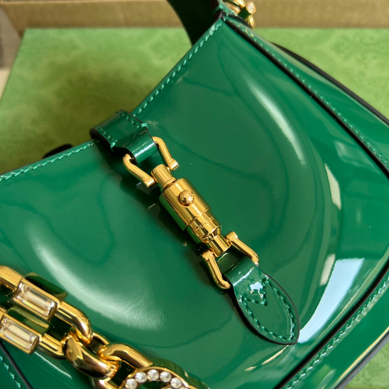 Top view of everyday-luxe modern women's handbag – women's designer-style accessory