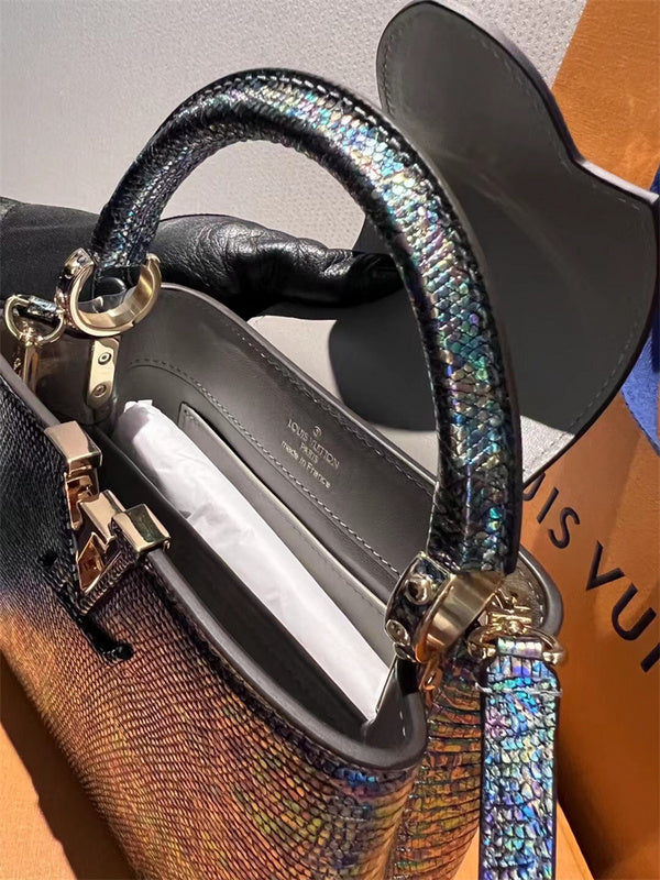  top-handle bag interior and compartment view 15