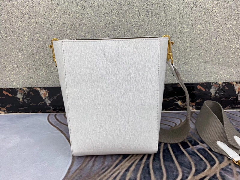 Styled lifestyle shot of classic modern women's handbag – women's luxury accessory