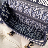 Front view of sleek structured women's handbag – women's everyday handbag
