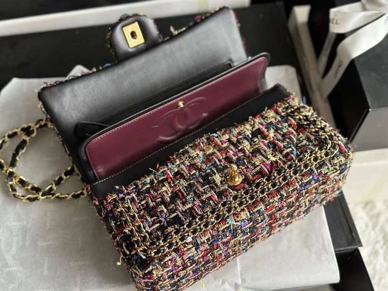 Zivas Charm Understated Luxury Everyday Handbag (Elevated Daily Companion) – Styled Look