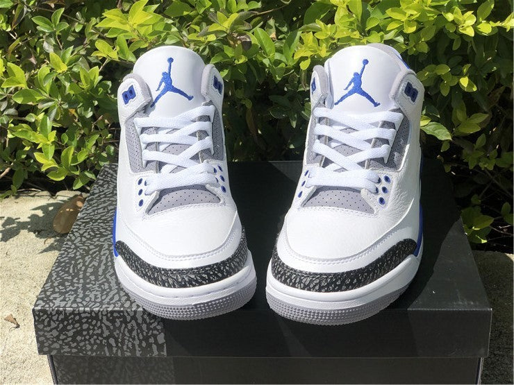 Nike Men's & Women's Luxury Lifestyle Trainers — Style 135 side view