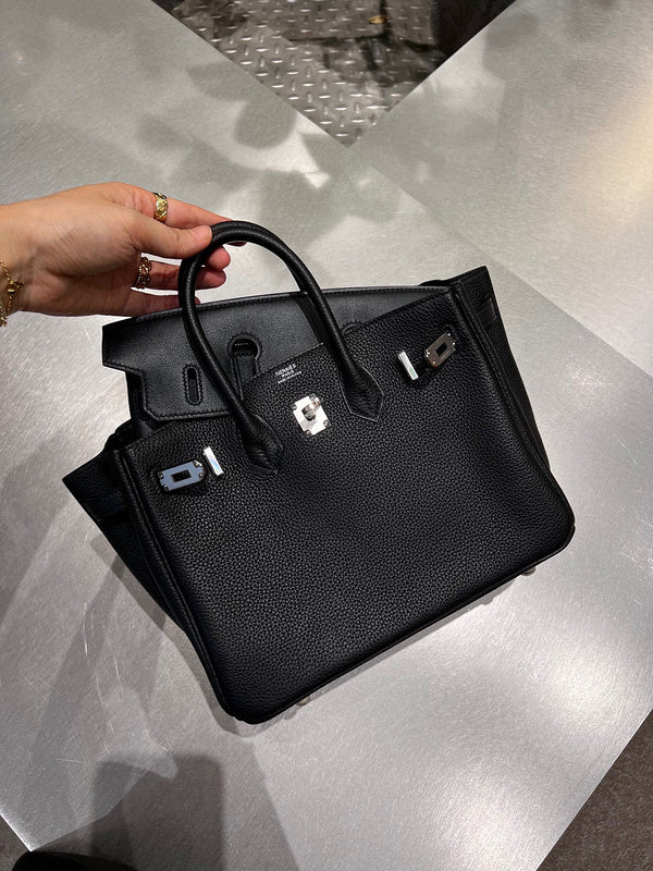 Interior view of everyday-ready premium bag