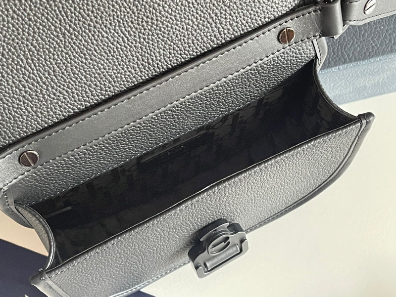 Side profile of elevated premium women's handbag – women's statement bag