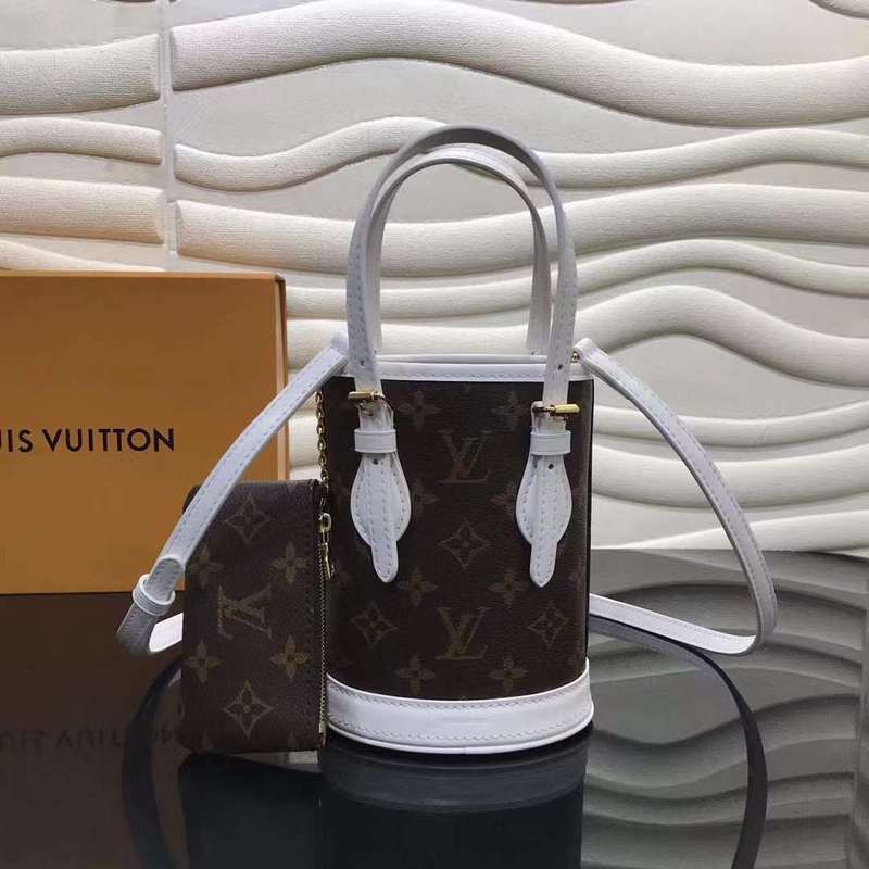 Front view of structured modern women's handbag – women's luxury handbag