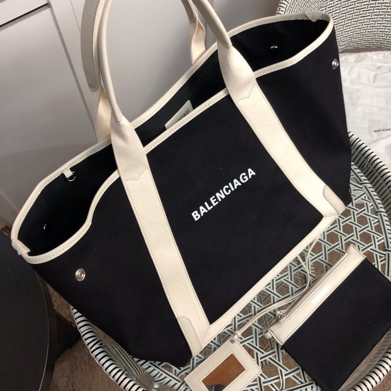 Back view of chic everyday-luxe women's handbag – women's everyday handbag