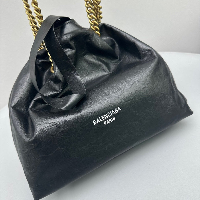 Zivas Charm Refined Everyday Style Statement Handbag (Designer-Inspired Craftsmanship) – Styled Look