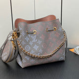  understated structured bag styled with outfit 12