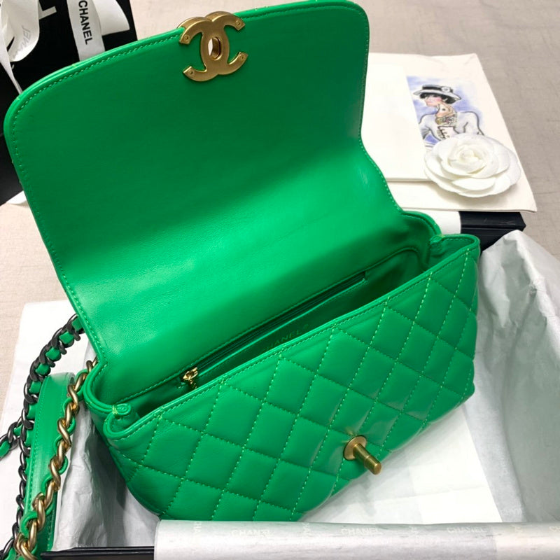  women's handbag, versatile design, view 2