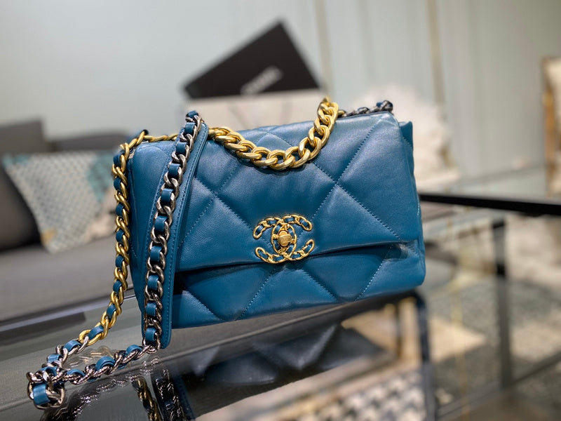  women's handbag, mid design, view 8