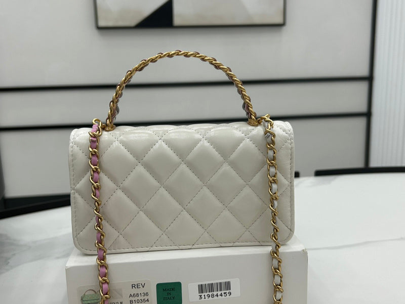 compact purse view 6