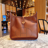 top-handle bag interior and compartment view