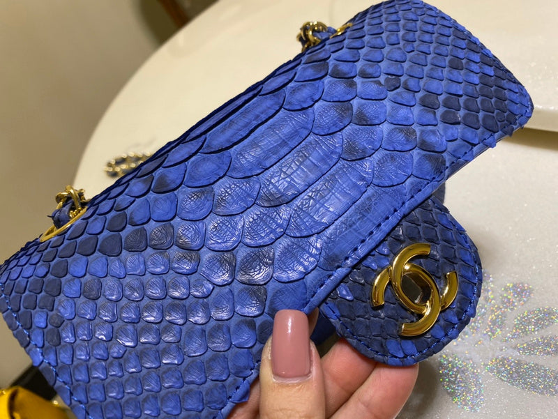  versatile purse view 3