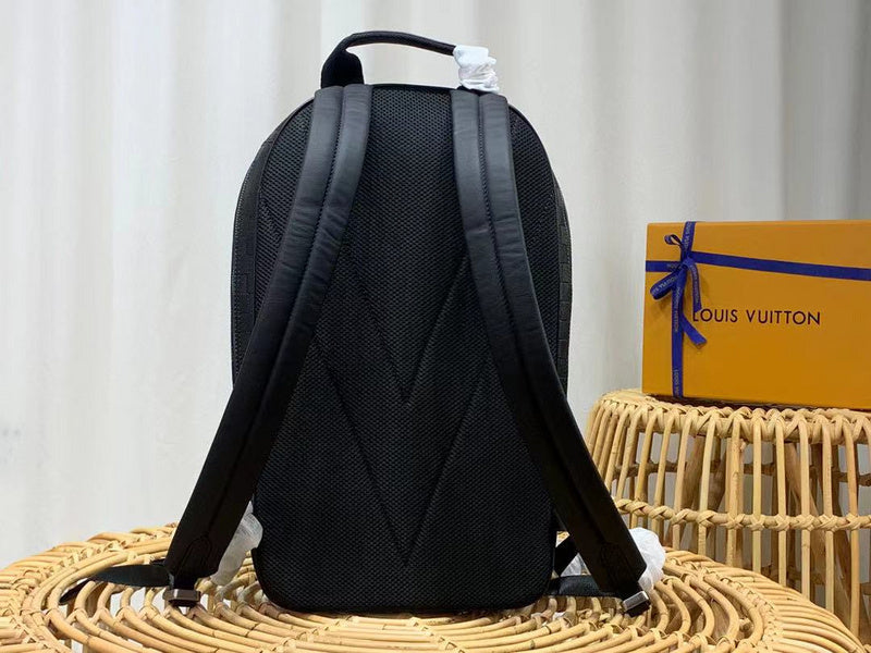 Interior view of polished sleek women's handbag – women's everyday handbag