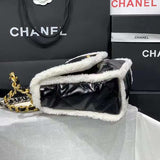 Zivas Charm Effortless Elegance Luxury Handbag (Premium Everyday Carry) – Close-Up Detail
