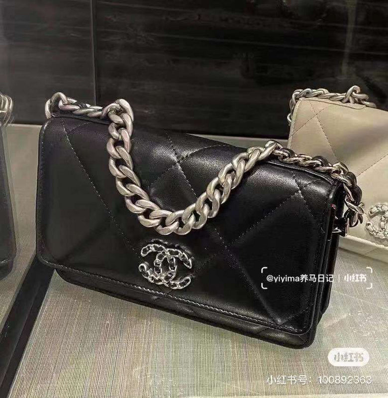  mid purse view 4