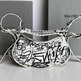 Zivas Charm Timeless Appeal Statement Handbag (Polished Everyday Piece) – Full Silhouette