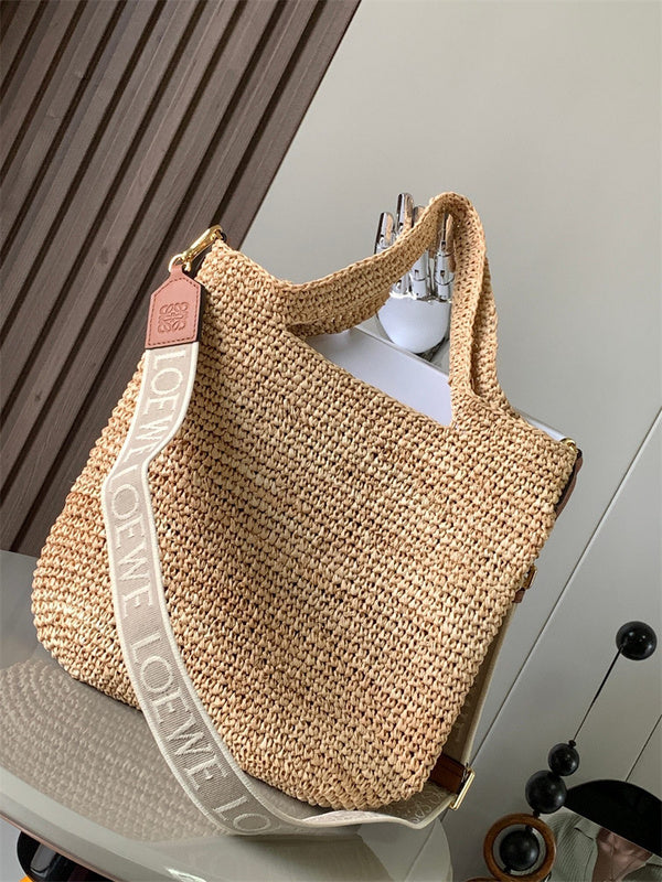 Ziva's Charm handbag – styled view (30cm*30cm*8cm)
