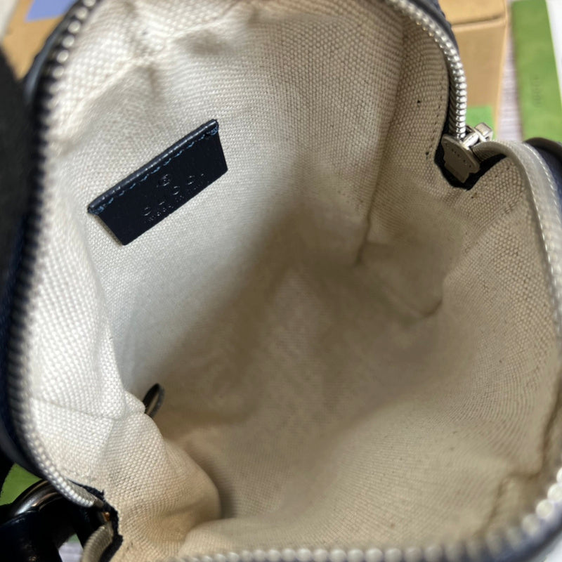 Close-up detail of modern classic women's handbag – women's everyday handbag
