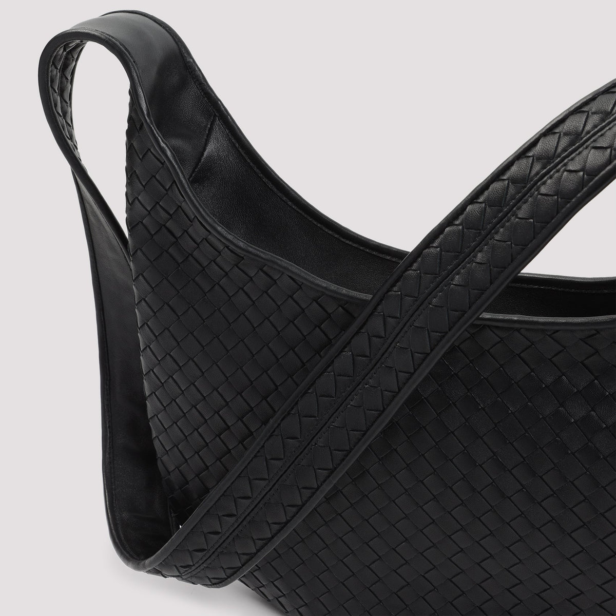 Bottega Veneta shoulder bags side profile designer luxury fashion