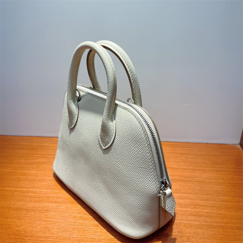 Interior view of poised premium bag