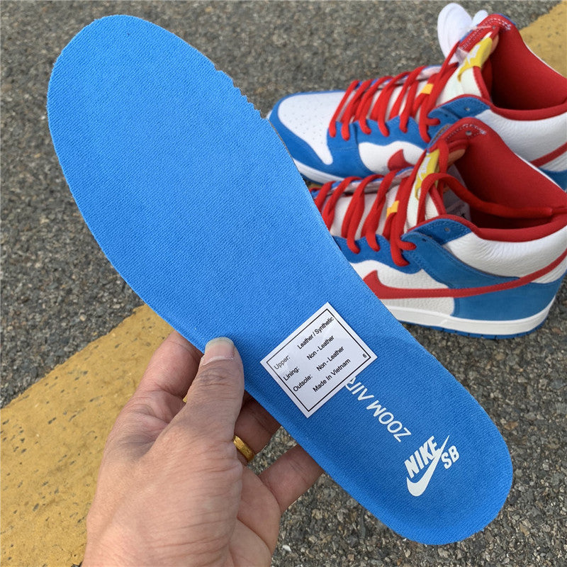Nike Men's & Women's Premium Low-Top Trainers — Style 205 back view