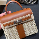  signature shopper bag detail view showing craftsmanship 26