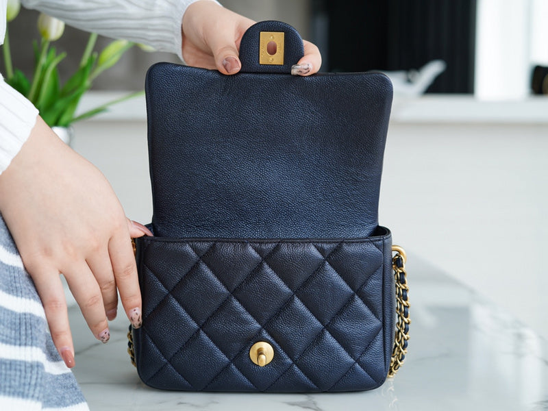  women's handbag, mid design, view 8