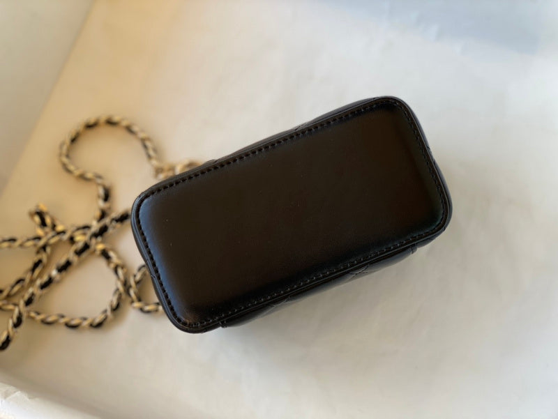  handbag, mid everyday style, image 8