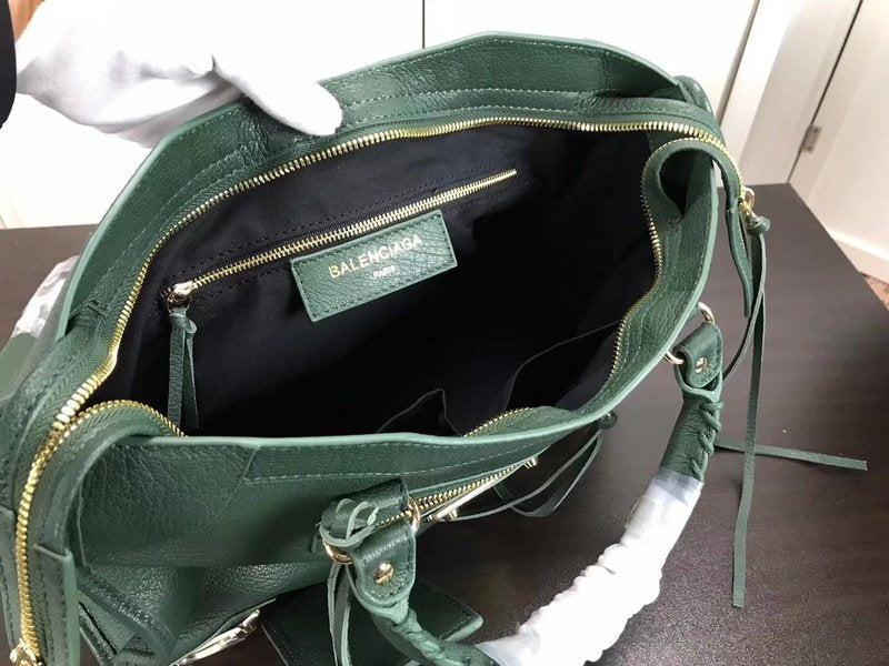 Close-up detail of premium signature women's handbag – women's everyday handbag