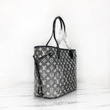 Interior view of everyday-luxe premium women's handbag – women's luxury accessory
