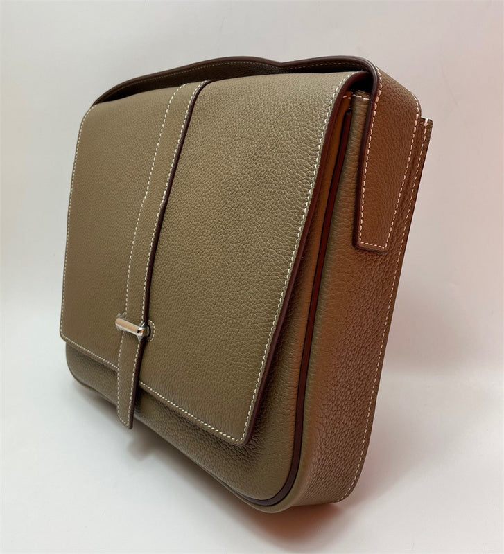  Curated shoulder bag front view 13