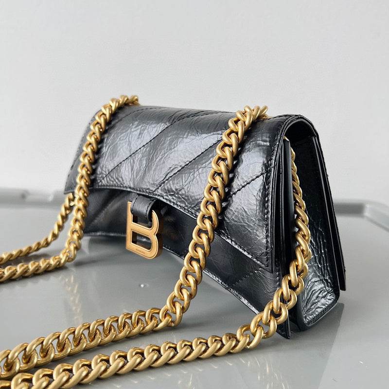 Zivas Charm Streamlined Design Statement Handbag (Modern Wardrobe Staple) – Full Silhouette
