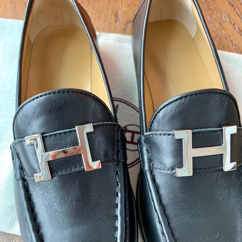 Hermes shoes Style 334 - sole and craftsmanship detail