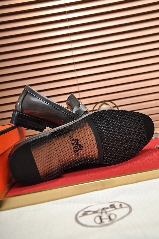 Hermès Red Low-Top Sneakers - Back View